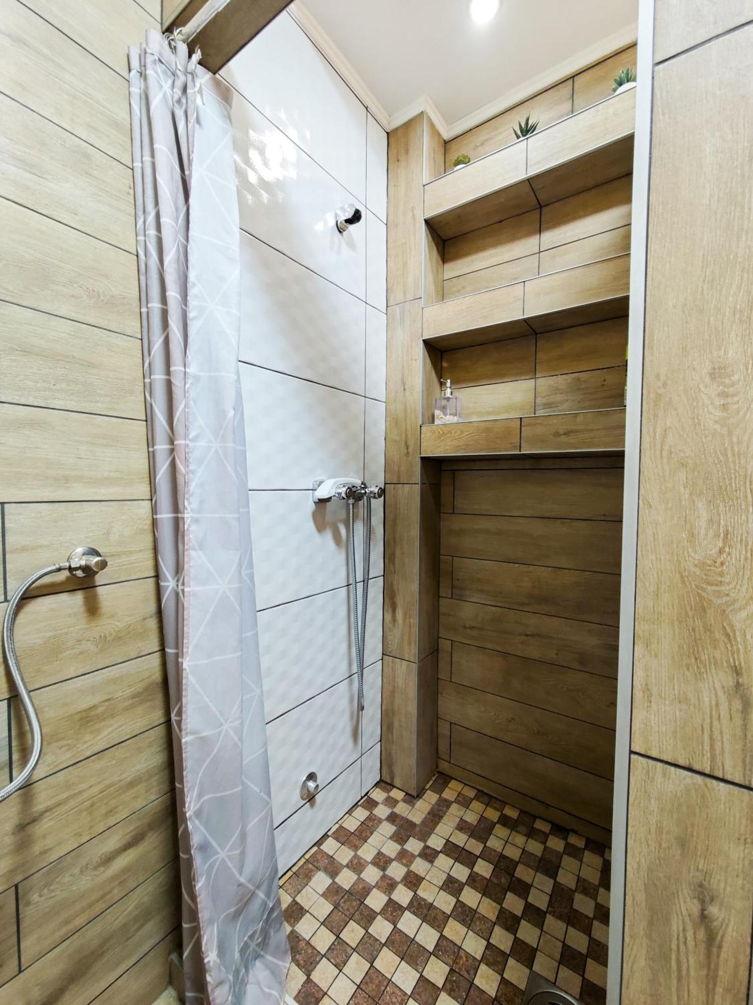 Apartman Julija Donji Milanovac Bagian luar foto