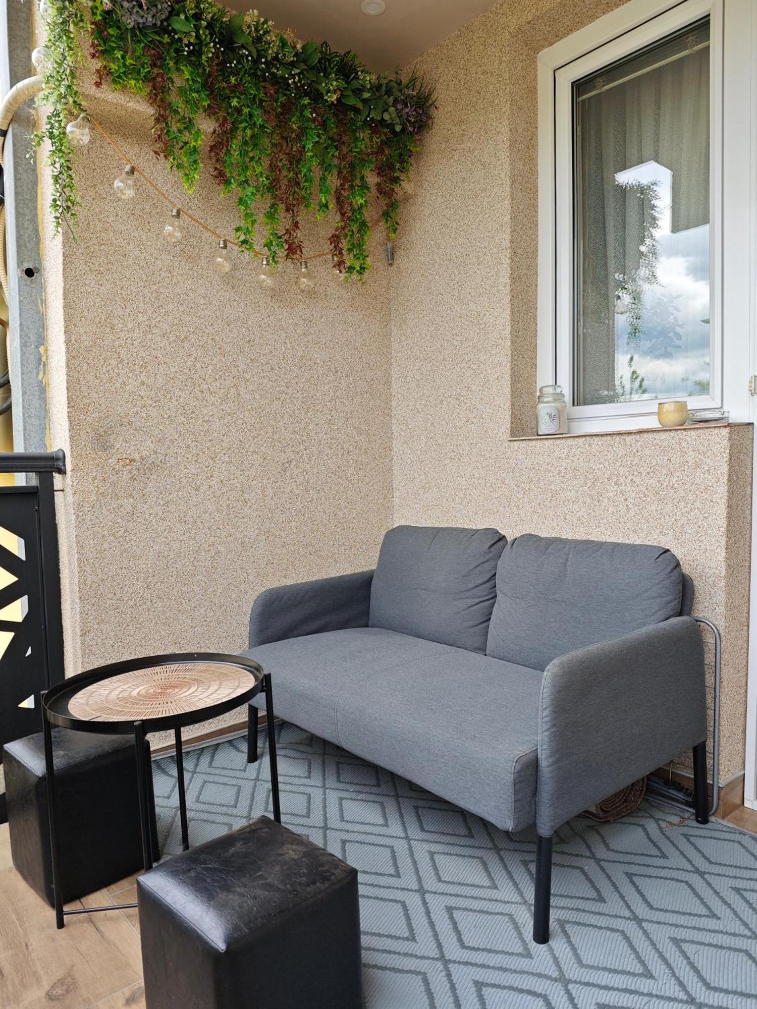 Apartman Julija Donji Milanovac Bagian luar foto